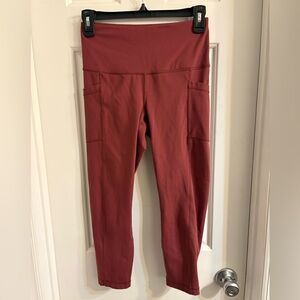 Yogalicious Lux Small Maroon cropped Leggings